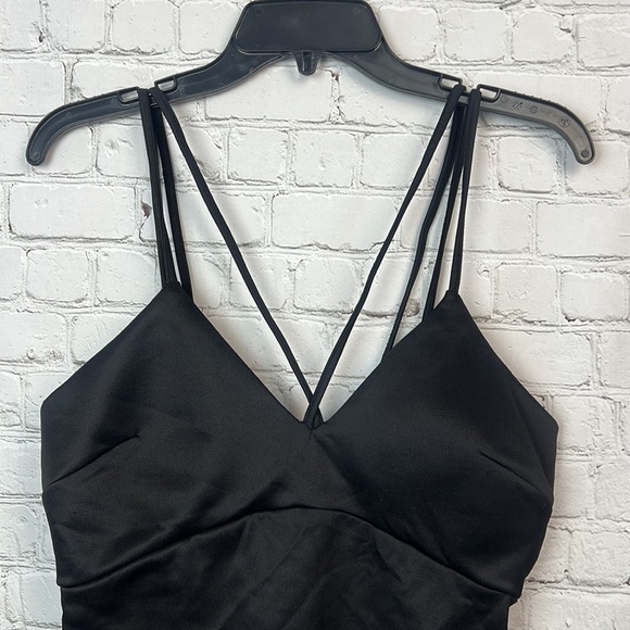 Sequin Hearts Black Strappy Bodycon Dress Juniors Sizes 1 & 13 - Picture 3 of 6